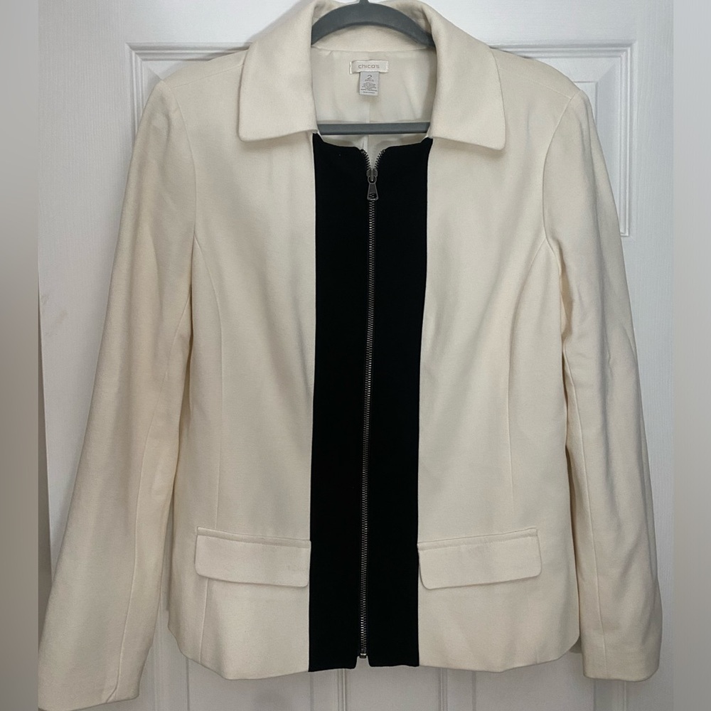Chicos zip up heavy dressy jacket